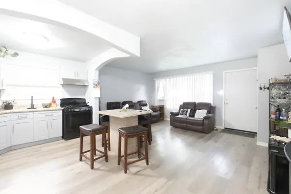 6909 S Ada ST, Chicago, IL 60636