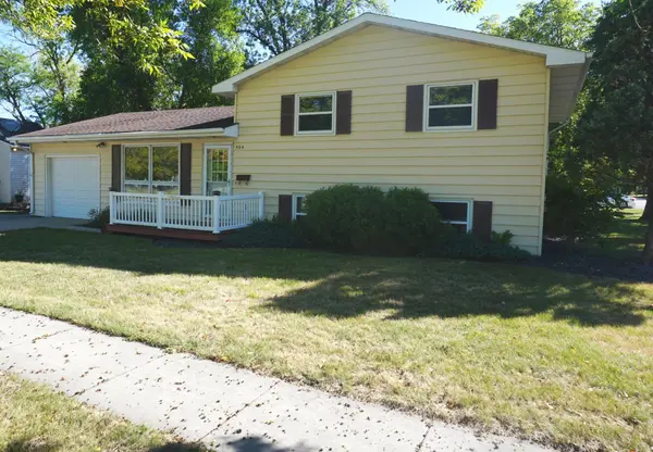 504 11th ST N, Breckenridge, MN 56520