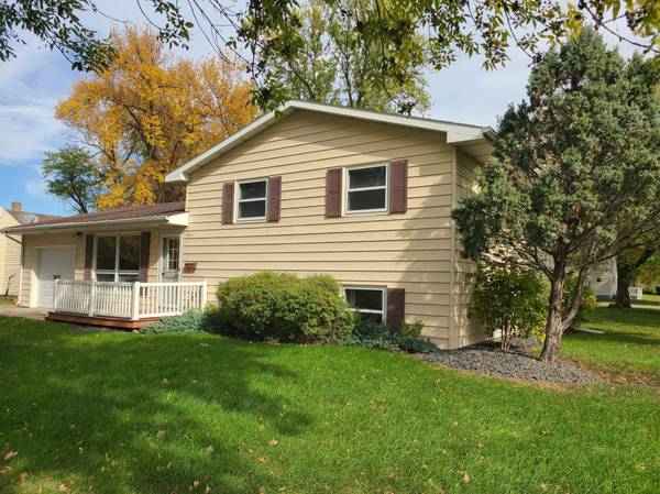 504 11th ST N, Breckenridge, MN 56520