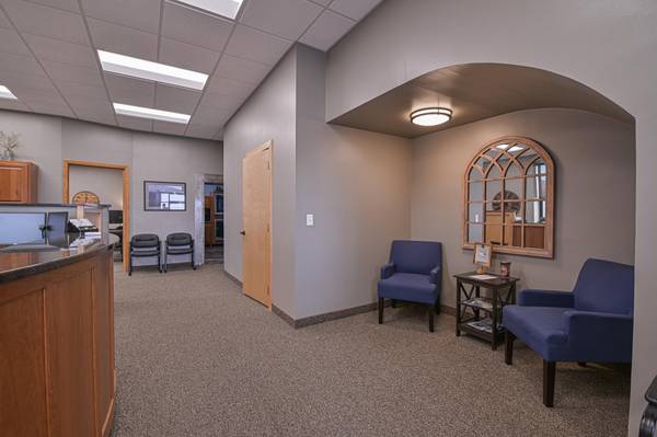 1 N Main ST, Hillsboro, ND 58045