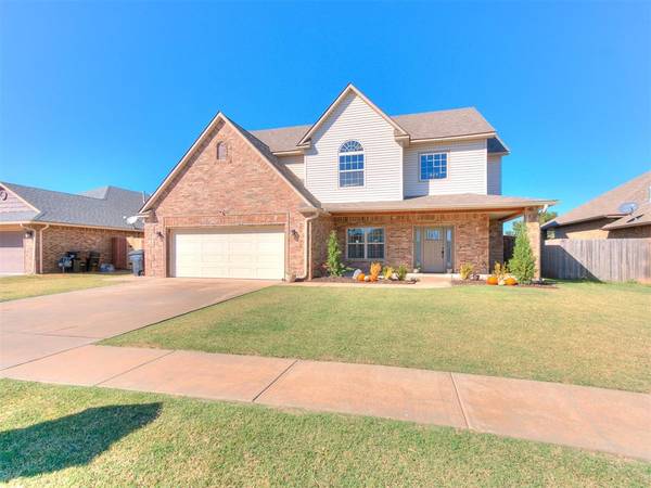 701 SW 11th ST, Moore, OK 73160