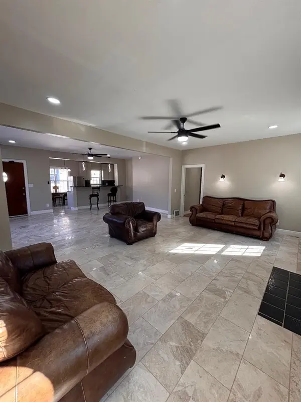 1812 NW 23rd ST, Oklahoma City, OK 73106