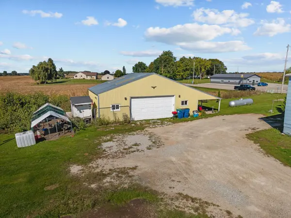 N4903 BALLARD RD, Appleton, WI 54913-9517
