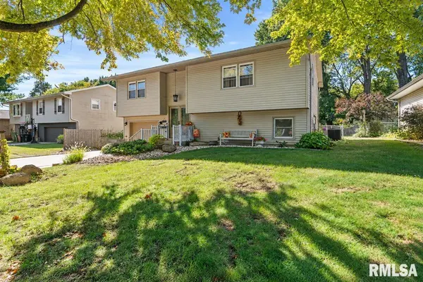 2921 ARLINGTON DR, Springfield, IL 62704