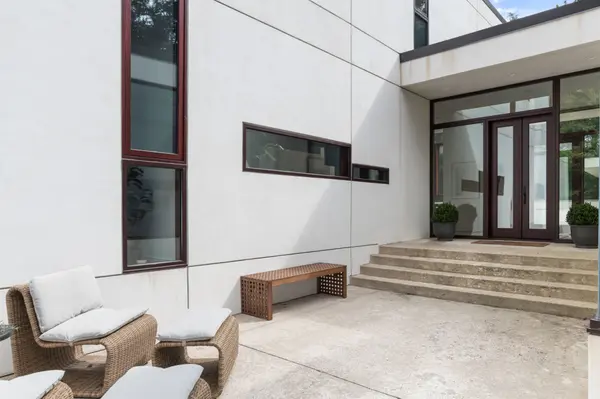 6204 Hillsboro Pike, Nashville, TN 37215