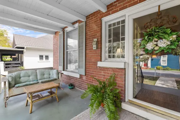 616 N Jefferson St, Shelbyville, TN 37160