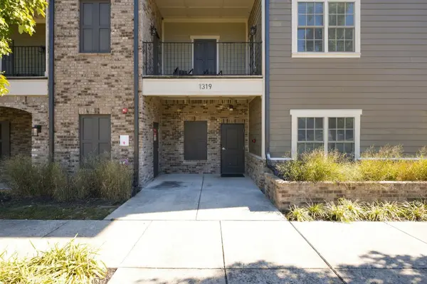 1319 W Main St #207, Franklin, TN 37064