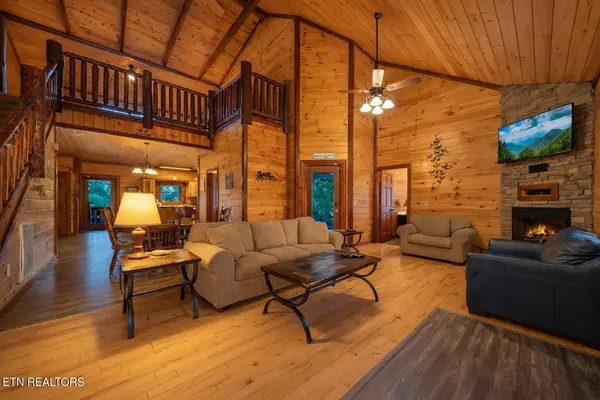 224 Amet Way, Cosby, TN 37722