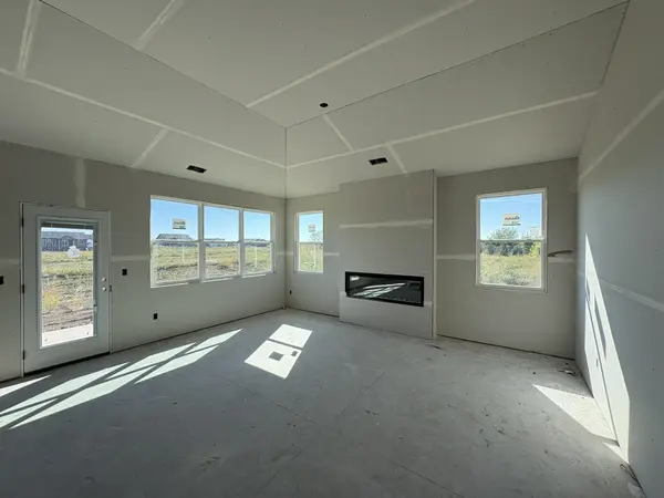 9213 Melissa Ave, Bel Aire, KS 67226