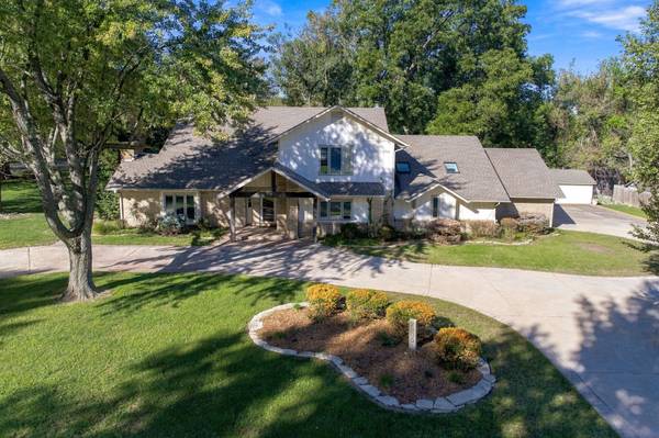 2305 N Squirrel Run, Arkansas City, KS 67005