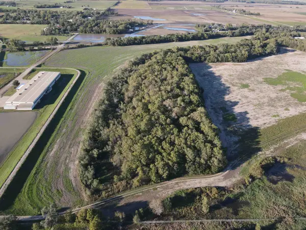 00000 N Marymount Rd., New Cambria, KS 67470