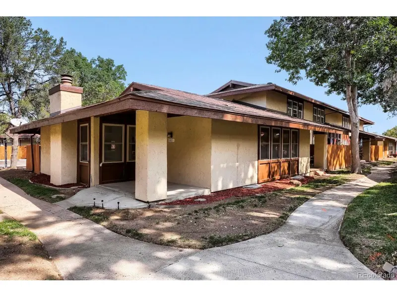 3812 S Fraser, Aurora, CO 80014