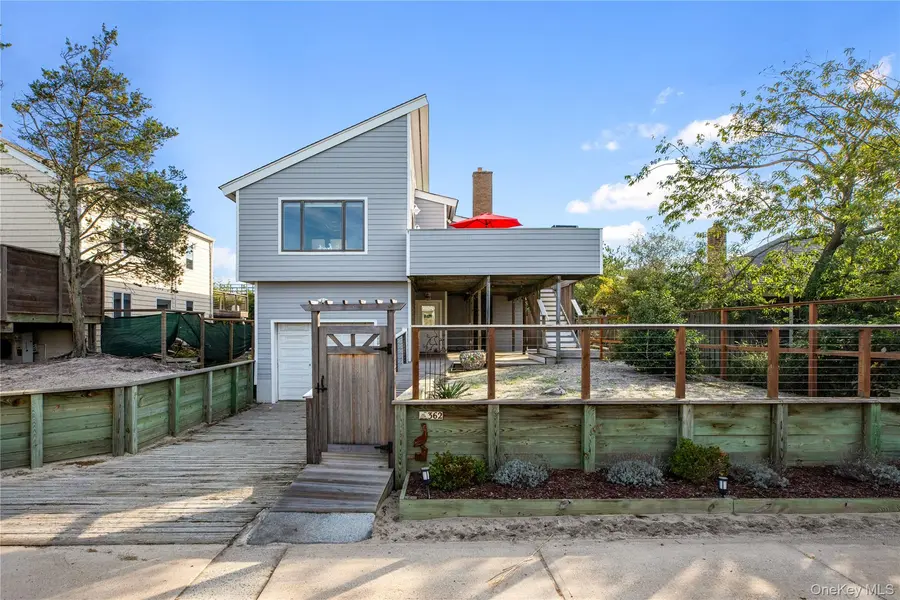 362 Surf RD, Ocean Beach, NY 11770