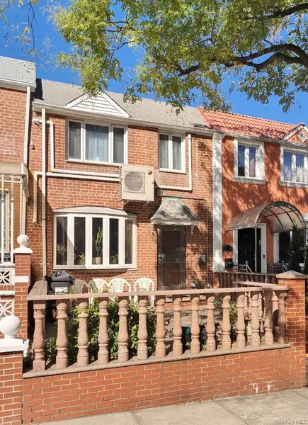147-41 78th RD, Kew Garden Hills, NY 11367