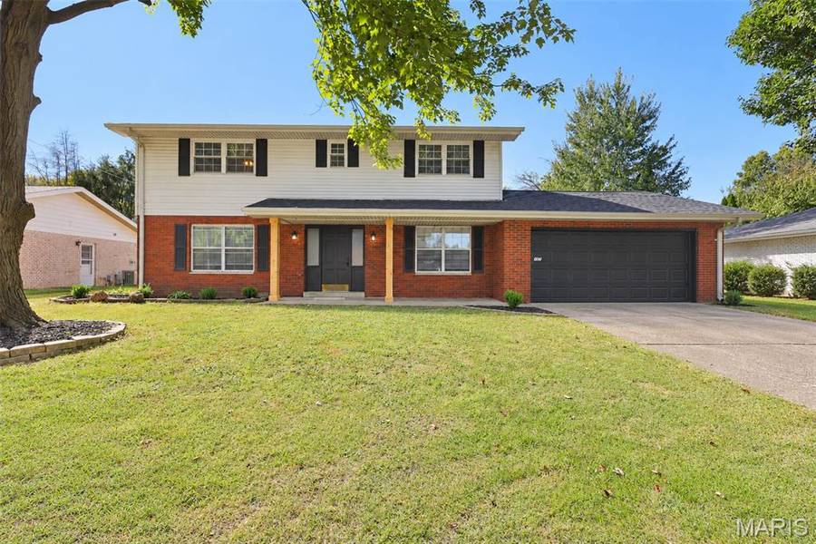 107 STACY DR, Fairview Heights, IL 62208