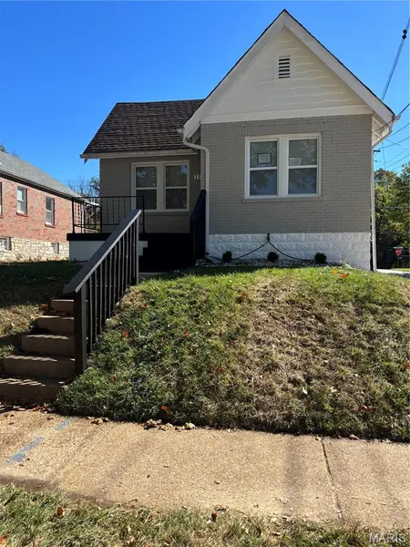 1100 Wilshire AVE, University City, MO 63130