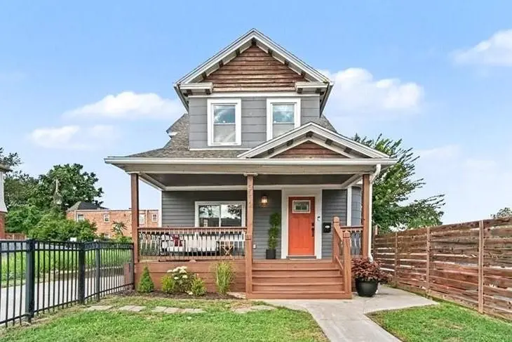 3012 Flora AVE, Kansas City, MO 64109