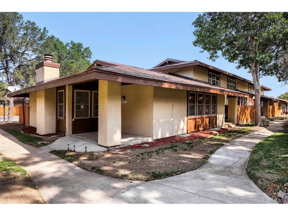 3812 S Fraser, Aurora, CO 80014
