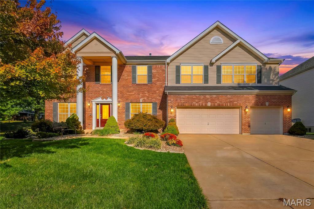 28 Wolverton CT, St Charles, MO 63301