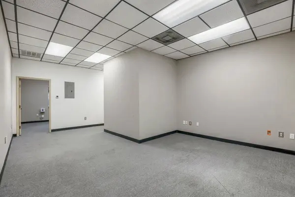 821 Grand Avenue PKWY #301, Pflugerville, TX 78660