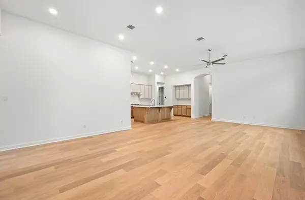 394 Jackson River LOOP, Kyle, TX 78640