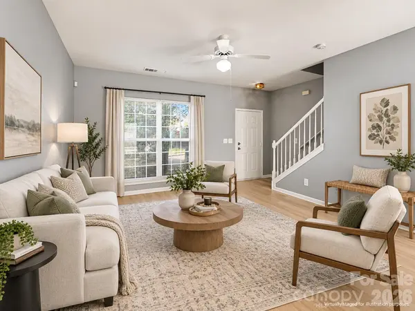 1231 Joannas CT, Charlotte, NC 28214
