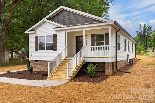 3898 Yarbrough AVE, Winston Salem, NC 27106