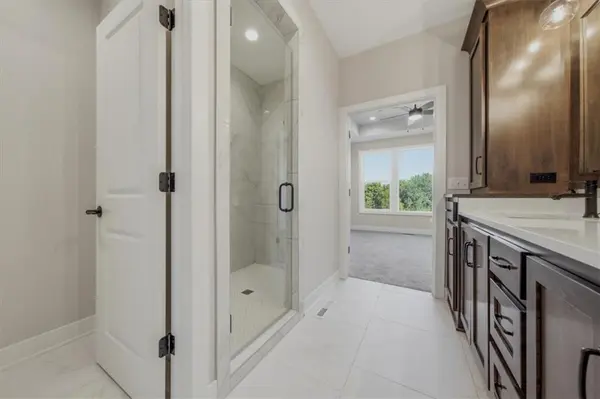 22192 W 116th TER, Olathe, KS 66061