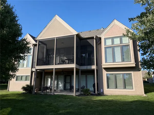6105 W 147th ST #W, Overland Park, KS 66223