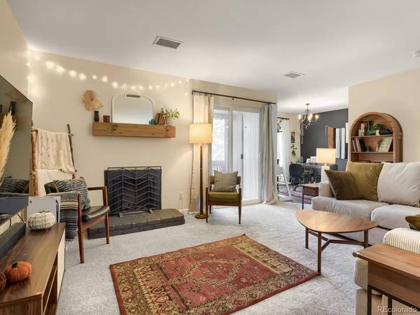 7265 S Xenia #D, Centennial, CO 80112
