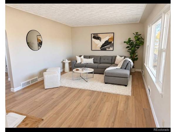 820 35th Avenue, Greeley, CO 80634