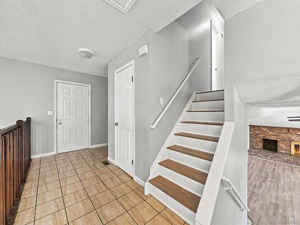 11052 E Ohio, Aurora, CO 80012