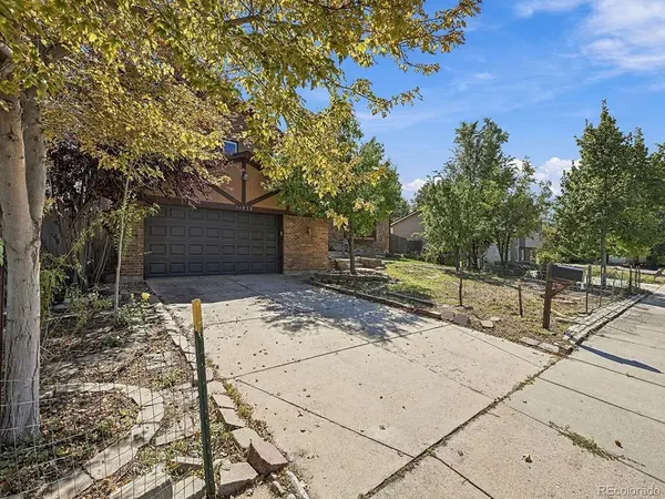 11052 E Ohio, Aurora, CO 80012