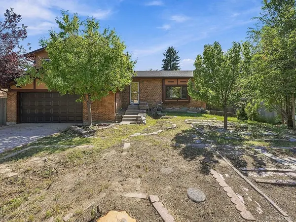 11052 E Ohio, Aurora, CO 80012