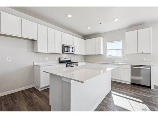 19095 E 93rd, Commerce City, CO 80022