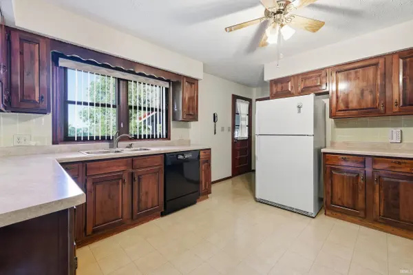 4455 Old State Road 37 RD, Bedford, IN 47421