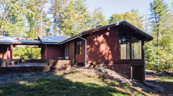 1612 Felstead RD, Evansville, IN 47712