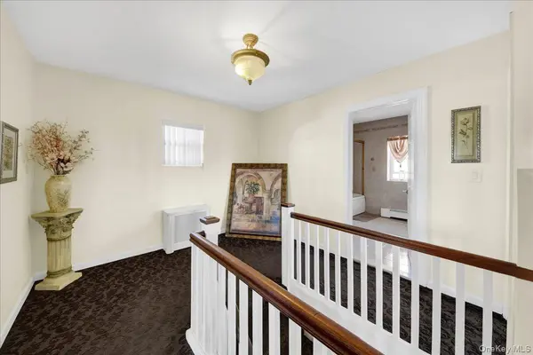 1015 Dean AVE, Bronx, NY 10465