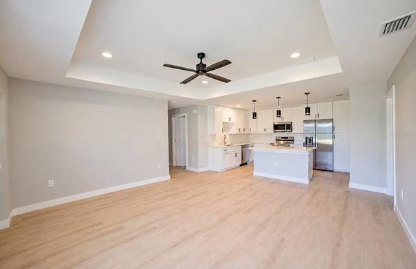 470 VENANGO ST, Port Charlotte, FL 33954