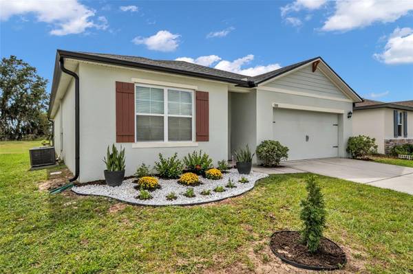 988 CAMBRIDGE DR, Winter Haven, FL 33881