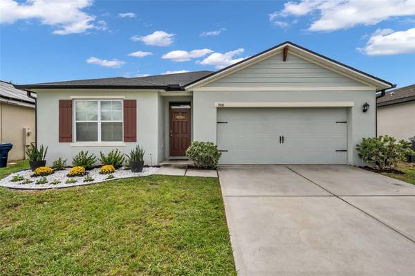 988 CAMBRIDGE DR, Winter Haven, FL 33881