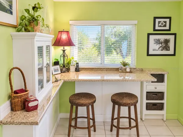 3706 SUN EAGLE LN #17B, Bradenton, FL 34210