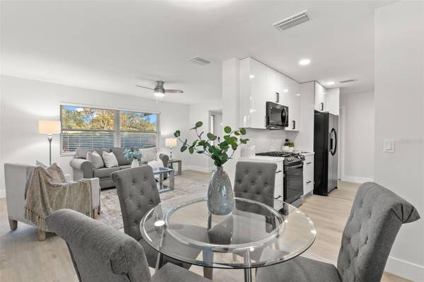 5931 DENVER ST NE, St Petersburg, FL 33703