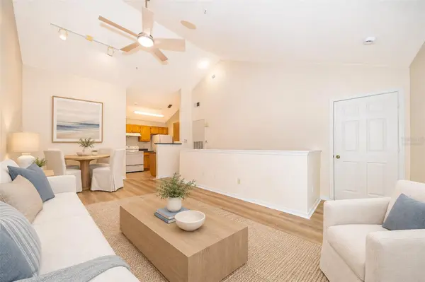 6593 QUEENS BOROUGH AVE #205, Orlando, FL 32835