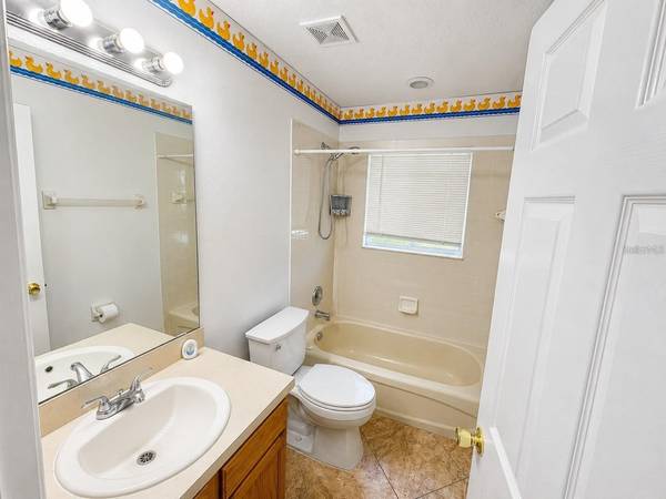 320 PARADISE WOODS PL, Davenport, FL 33896