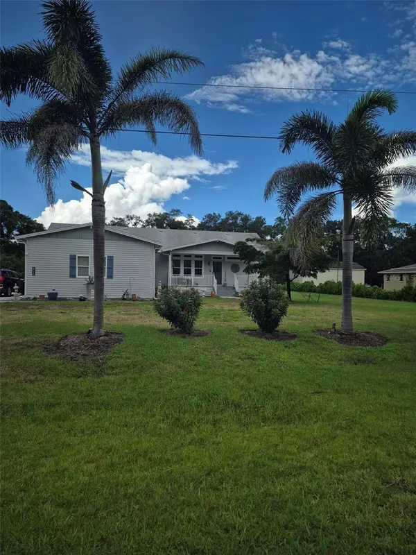 2710 61ST ST E, Bradenton, FL 34208