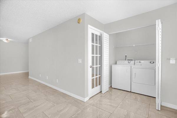 5132 CONROY RD #928, Orlando, FL 32811
