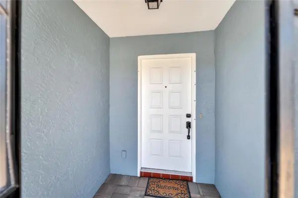 1839 WOLF LAUREL DR, Sun City Center, FL 33573