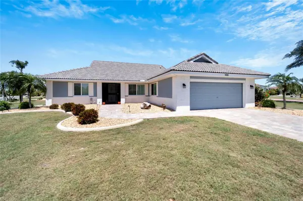 1839 WOLF LAUREL DR, Sun City Center, FL 33573