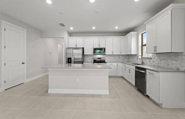 2633 GABEL OAK DR, North Port, FL 34289